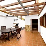 Casa Danimar 2-4 People With Pool And Barbecue * 코라레호