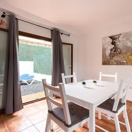 아파트 Casa Danimar 2-4 People With Pool And Barbecue