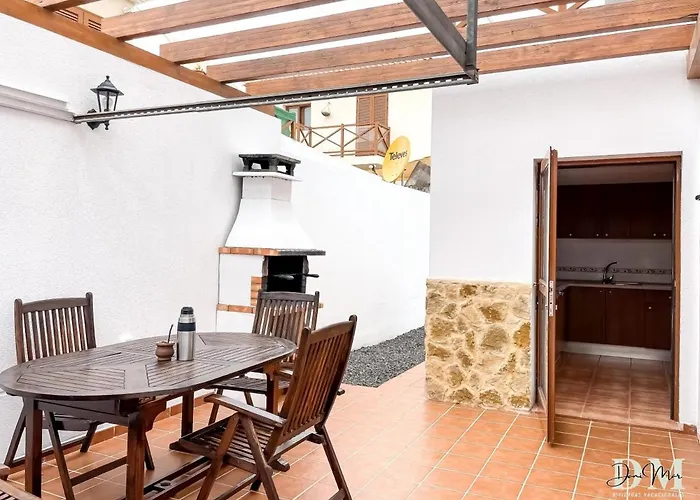 Apartment Casa Danimar 2-4 People With Pool And Barbecue *