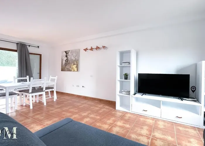 Casa Danimar 2-4 People With Pool And Barbecue